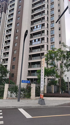 成都小区雨季外墙病害复盘:裂缝、泛碱、霉斑一站式根治方案